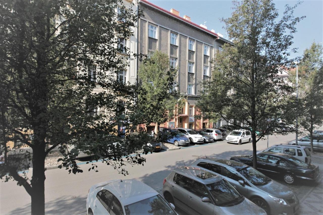 City Castle Aparthotel Praga Esterno foto